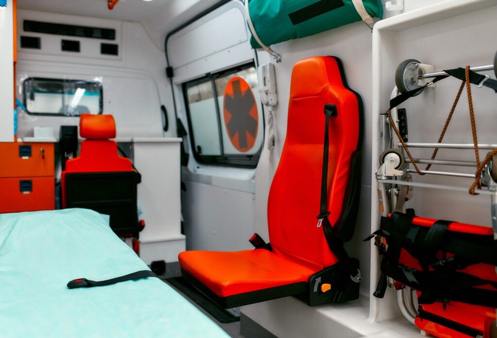 Ambulansta Olması Gereken Malzemeler
